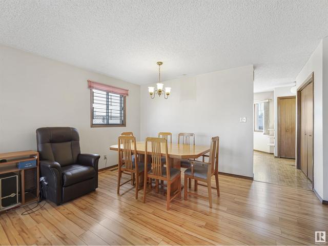 9311 168 Av Nw, House detached with 4 bedrooms, 2 bathrooms and 2 parking in Edmonton AB | Image 8