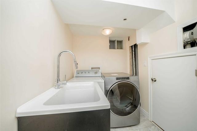 118 Purpledusk Tr E, Townhouse with 3 bedrooms, 3 bathrooms and 3 parking in Toronto ON | Image 9