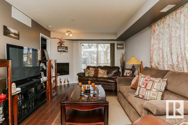 107 - 10118 106 Av Nw, Condo with 2 bedrooms, 2 bathrooms and null parking in Edmonton AB | Image 16