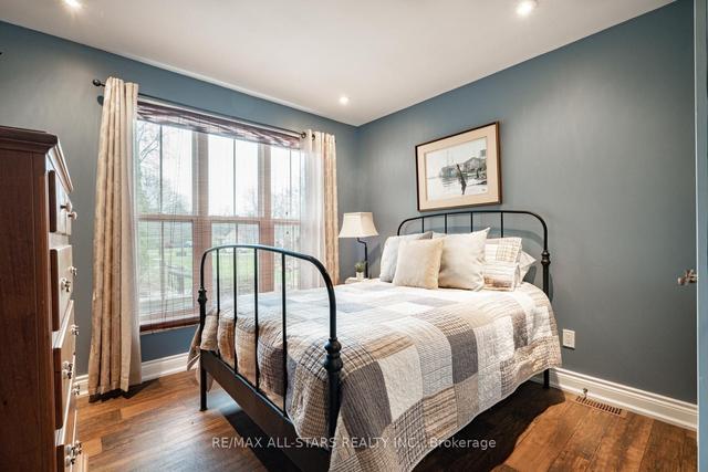 58 Asbury Park Crt, House detached with 6 bedrooms, 5 bathrooms and 8 parking in Whitchurch Stouffville ON | Image 3