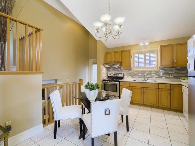 104 Hepburn Cres, House detached with 3 bedrooms, 2 bathrooms and 2 parking in Hamilton ON | Image 7