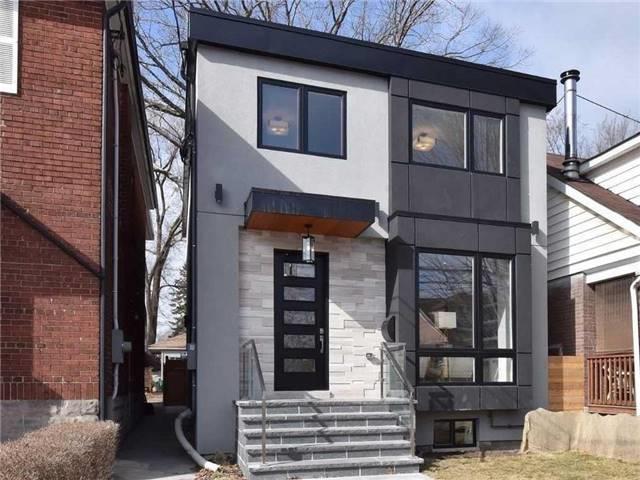 104 Oak Park Ave, House detached with 3 bedrooms, 4 bathrooms and null parking in Toronto ON | Image 1