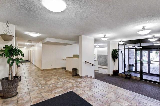 1107 - 10 Tapscott Rd, Condo with 2 bedrooms, 2 bathrooms and 1 parking in Toronto ON | Image 16