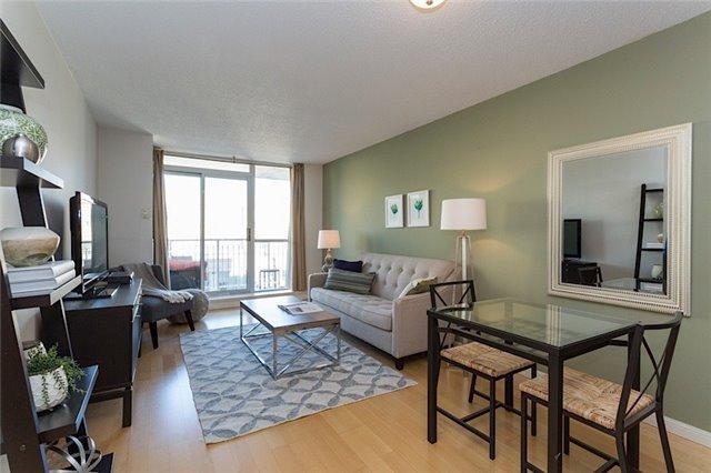 1002 - 18 Stafford St, Condo with 1 bedrooms, 1 bathrooms and null parking in Toronto ON | Image 4