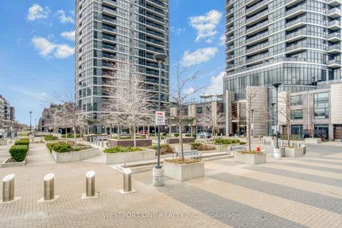 808 - 5 Valhalla Inn Rd, Condo with 1 bedrooms, 1 bathrooms and 1 parking in Toronto ON | Card Image