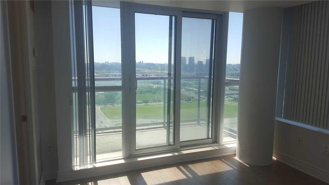 2504 - 60 Brian Harrison Way, Condo with 2 bedrooms, 2 bathrooms and 1 parking in Toronto ON | Image 8
