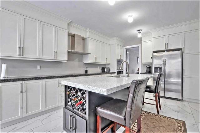 1161 Arnold St, House detached with 4 bedrooms, 4 bathrooms and 8 parking in Innisfil ON | Image 5