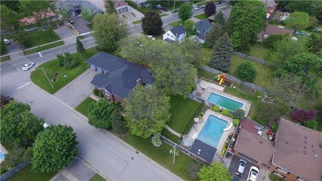 115 Letitia St, House detached with 2 bedrooms, 3 bathrooms and 9 parking in Barrie ON | Image 19