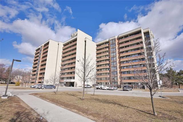 304 - 2301 Derry Rd W, Condo with 2 bedrooms, 1 bathrooms and 1 parking in Mississauga ON | Image 1