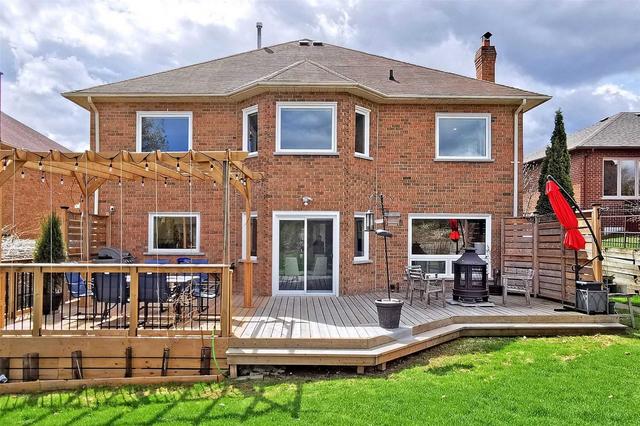 30 Timberline Tr, House detached with 4 bedrooms, 5 bathrooms and 4 parking in Aurora ON | Image 30