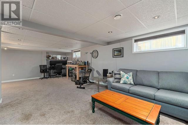 3713 - 45 Avenueclose, House detached with 4 bedrooms, 3 bathrooms and 4 parking in Lloydminster (Part) SK | Image 20