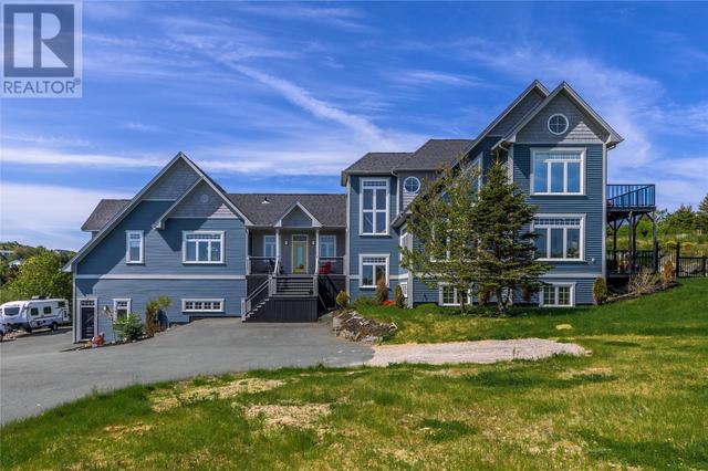 41 Lower Street, House detached with 5 bedrooms, 4 bathrooms and null parking in Torbay NL | Image 2