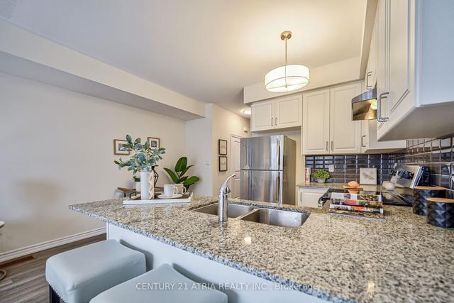 103 Cornell Centre Blvd, House attached with 4 bedrooms, 4 bathrooms and 2 parking in Markham ON | Image 10