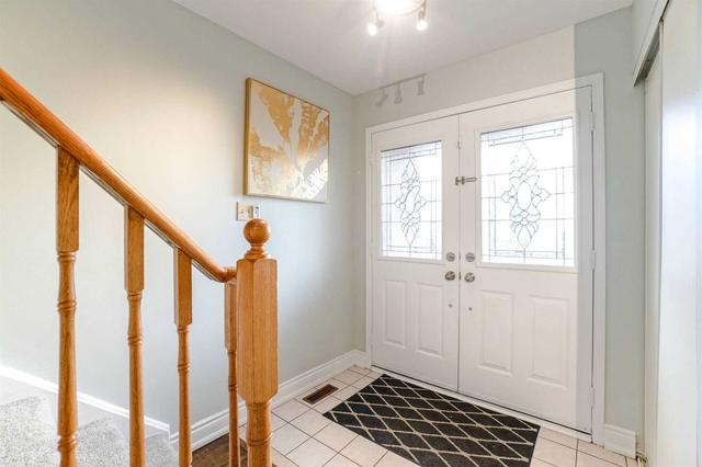 65 Goldenlight Circ, Townhouse with 3 bedrooms, 4 bathrooms and 2 parking in Brampton ON | Image 28