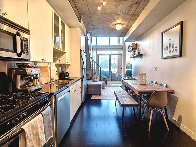 314 - 1 Shaw St, Condo with 1 bedrooms, 1 bathrooms and 1 parking in Toronto ON | Image 4