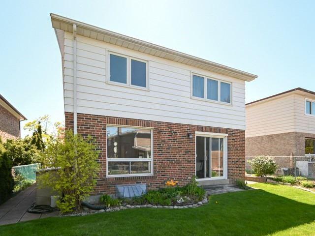 123 Rooksnest Tr, House detached with 4 bedrooms, 4 bathrooms and 4 parking in Toronto ON | Image 34