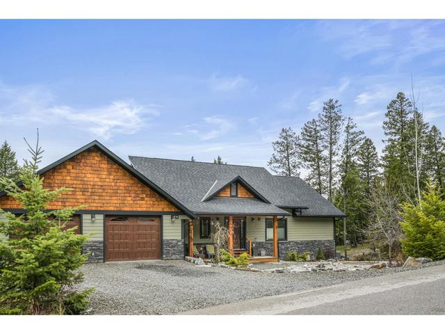 4961 Mountain Top Drive, House detached with 3 bedrooms, 3 bathrooms and null parking in East Kootenay F BC | Image 1