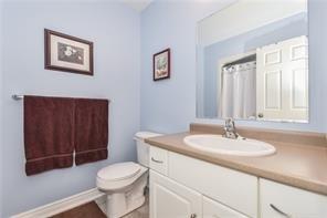137 Lynch Circ, House attached with 3 bedrooms, 3 bathrooms and 1 parking in Guelph ON | Image 9