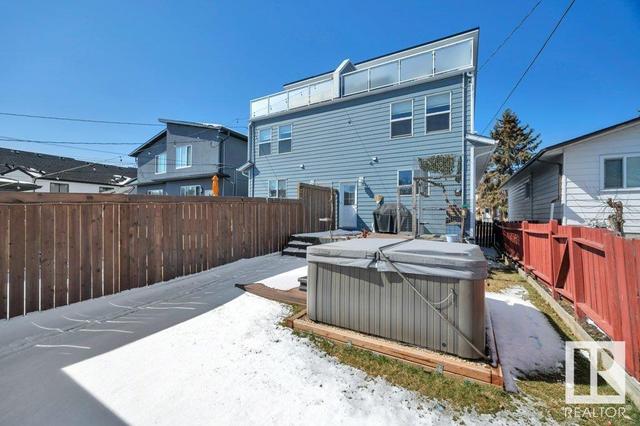 10417 79 St Nw, House semidetached with 4 bedrooms, 3 bathrooms and null parking in Edmonton AB | Image 48
