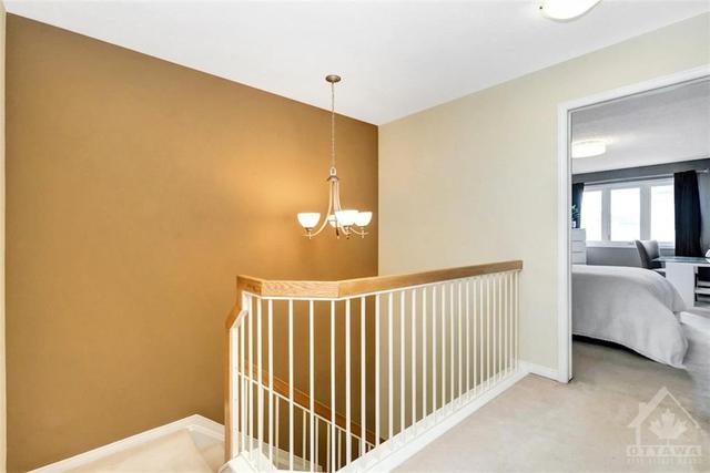 379 Hillsboro Private, Townhouse with 3 bedrooms, 3 bathrooms and 2 parking in Ottawa ON | Image 18