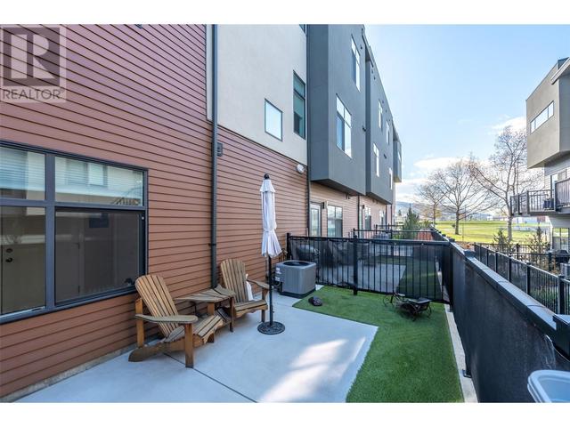 120 - 388 Eckhardt Avenue E, House attached with 3 bedrooms, 1 bathrooms and 4 parking in Penticton BC | Image 39