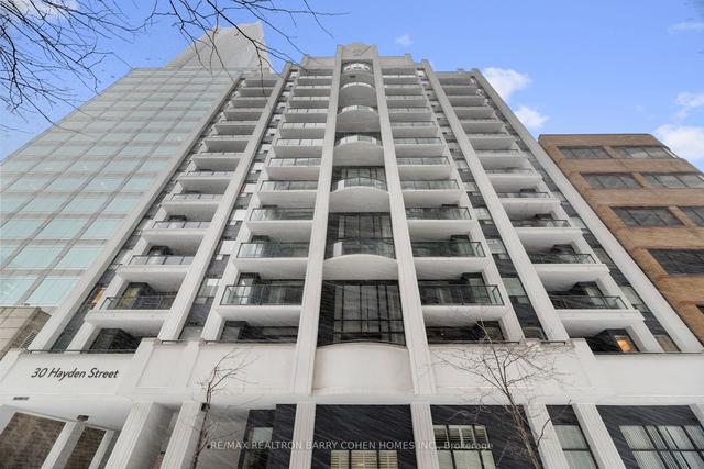 801 - 30 Hayden St, Condo with 1 bedrooms, 1 bathrooms and 1 parking in Toronto ON | Image 12