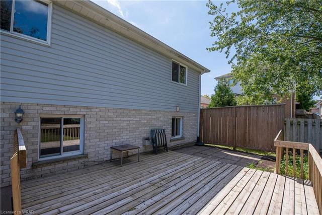 584 Thorndale Drive, House detached with 4 bedrooms, 2 bathrooms and 4 parking in Waterloo ON | Image 35