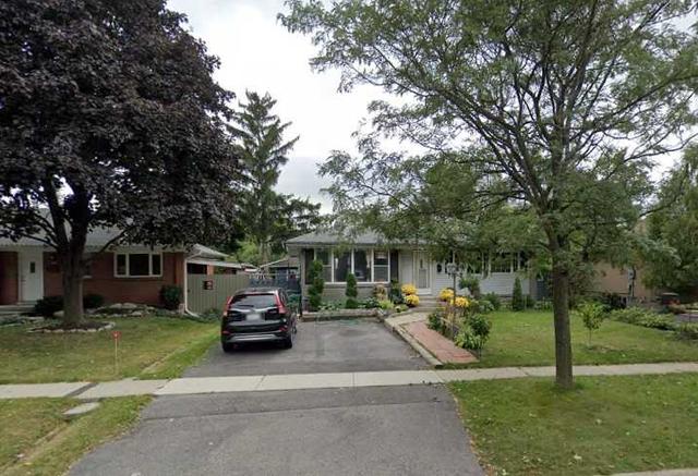 upper - 28 Lesbury Ave, House detached with 3 bedrooms, 1 bathrooms and 4 parking in Brampton ON | Image 1