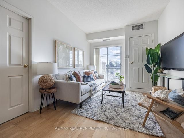 208 - 778 Sheppard Ave W, Condo with 2 bedrooms, 2 bathrooms and 1 parking in Toronto ON | Image 6