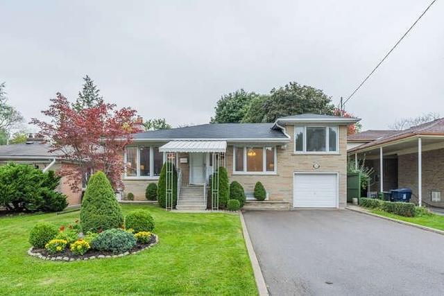 146 Tamworth Rd, House detached with 4 bedrooms, 2 bathrooms and 3 parking in Toronto ON | Image 1