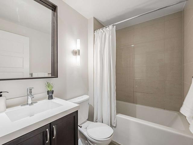 th4 - 15 Viking Lane, Townhouse with 3 bedrooms, 3 bathrooms and 2 parking in Toronto ON | Image 18
