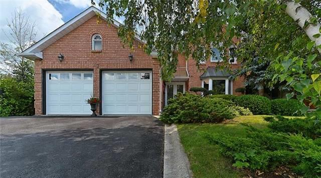 27 Kenpark Ave, House detached with 4 bedrooms, 4 bathrooms and 3 parking in Brampton ON | Image 1