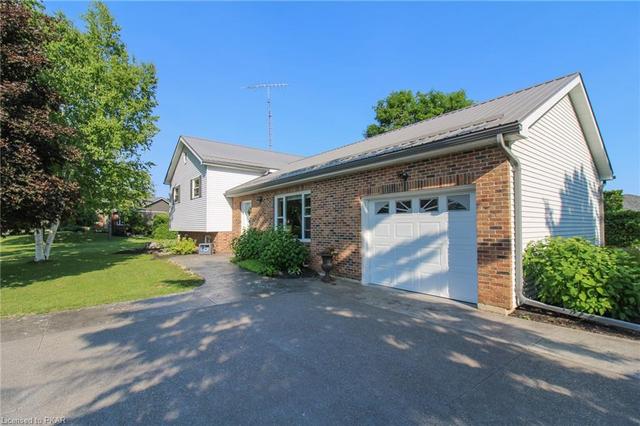 35 Keene Drive, House detached with 3 bedrooms, 1 bathrooms and null parking in Otonabee South Monaghan ON | Image 1