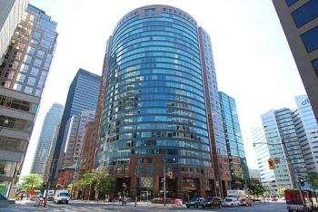 1504 - 33 University Ave, Condo with 2 bedrooms, 2 bathrooms and 1 parking in Toronto ON | Image 1