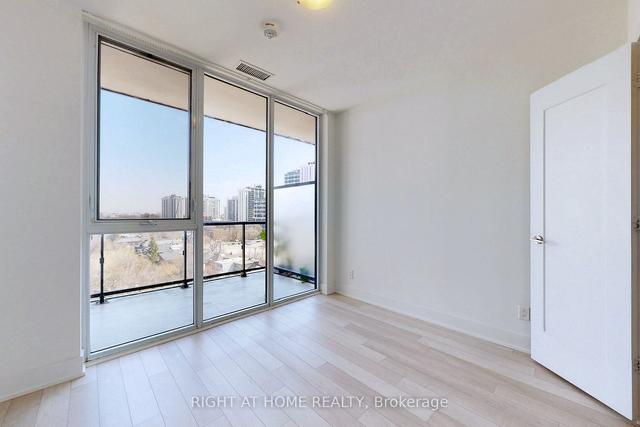 822 - 1 Belsize Dr, Condo with 1 bedrooms, 1 bathrooms and 0 parking in Toronto ON | Image 13