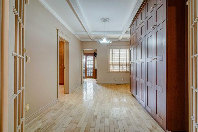 1847 Dufferin St, House detached with 5 bedrooms, 5 bathrooms and 3 parking in Toronto ON | Image 36