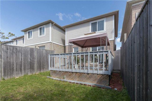 125 Cottingham Cres, House detached with 2 bedrooms, 2 bathrooms and 4 parking in Oshawa ON | Image 18