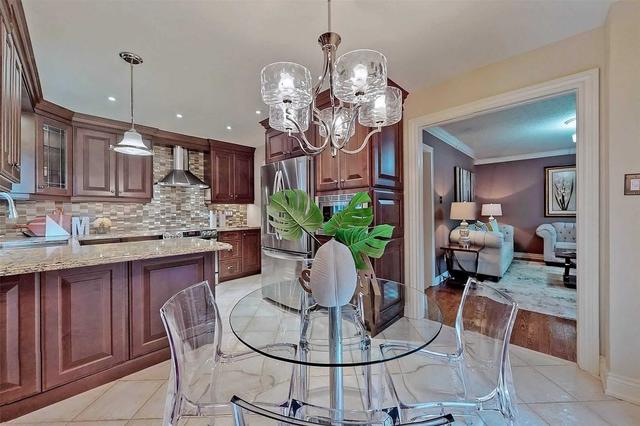 5362 Westhampton Rd, House detached with 5 bedrooms, 4 bathrooms and 6 parking in Mississauga ON | Image 5
