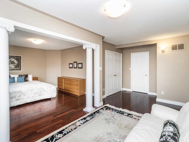 3957 Rolling Valley Dr, House detached with 5 bedrooms, 5 bathrooms and 6 parking in Mississauga ON | Image 11