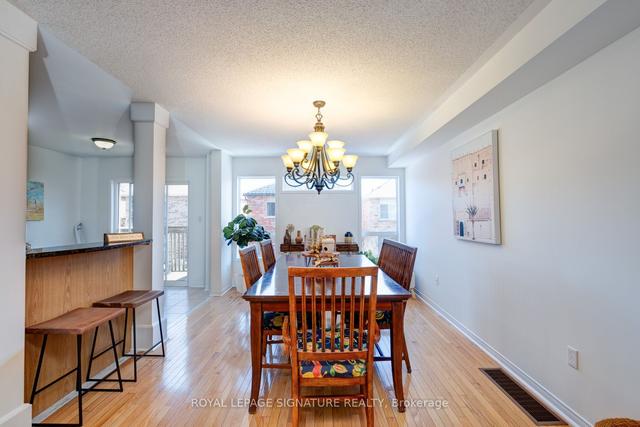 17 Vessel Cres, House detached with 3 bedrooms, 3 bathrooms and 2 parking in Toronto ON | Image 39