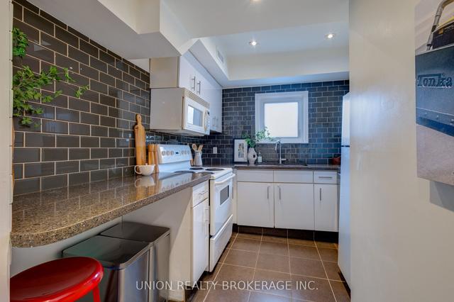 4 - 2357 Queen St E, Townhouse with 2 bedrooms, 2 bathrooms and 1 parking in Toronto ON | Image 16