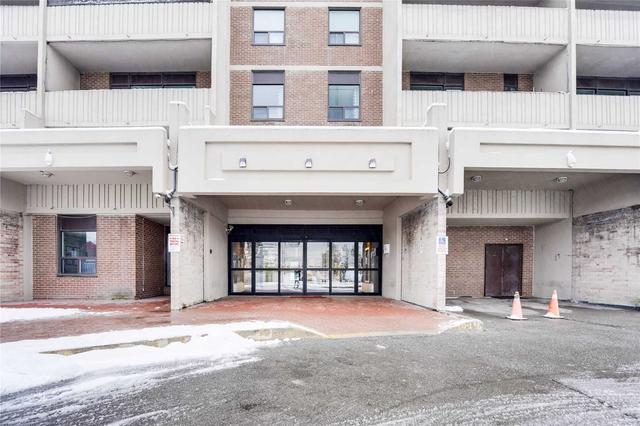 407 - 3390 Weston Rd, Condo with 2 bedrooms, 1 bathrooms and 1 parking in Toronto ON | Image 12