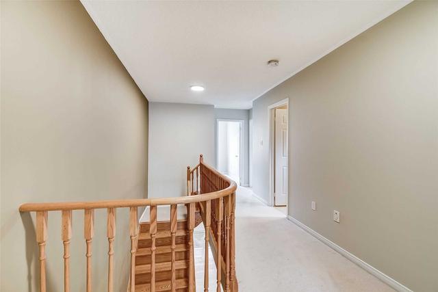 3763 Nightstar Dr, House attached with 3 bedrooms, 4 bathrooms and 3 parking in Mississauga ON | Image 13