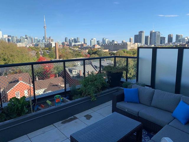 611 - 109 Ossington Ave, Condo with 2 bedrooms, 2 bathrooms and 1 parking in Toronto ON | Image 4