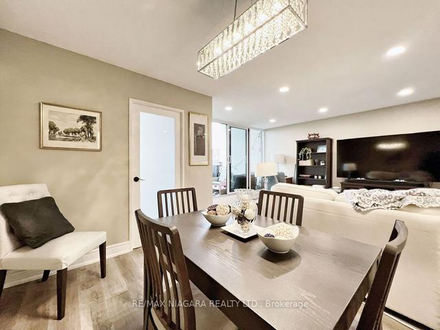 2102ph2 - 625 The West Mall, Condo with 3 bedrooms, 2 bathrooms and 1 parking in Toronto ON | Image 6