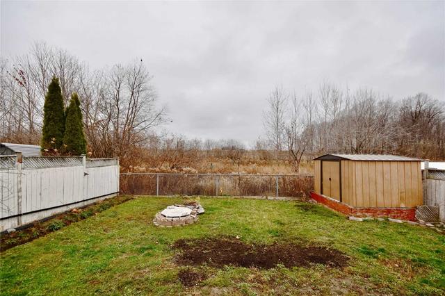 1088 Leslie Dr, House detached with 3 bedrooms, 2 bathrooms and 4 parking in Innisfil ON | Image 13