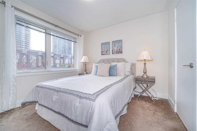 th47 - 315 Village Green Sq, Townhouse with 4 bedrooms, 3 bathrooms and 2 parking in Toronto ON | Image 6