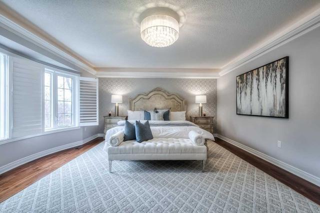 33 George Martin Dr, House detached with 4 bedrooms, 7 bathrooms and 7 parking in Markham ON | Image 14