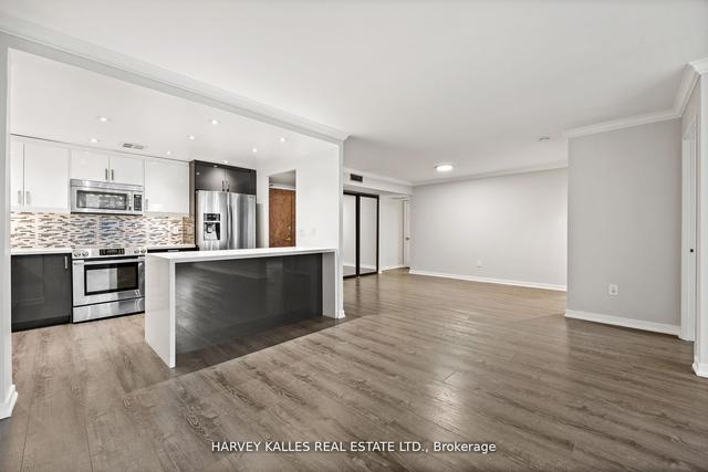 1003 - 71 Charles St, Condo with 2 bedrooms, 2 bathrooms and 1 parking in Toronto ON | Image 38
