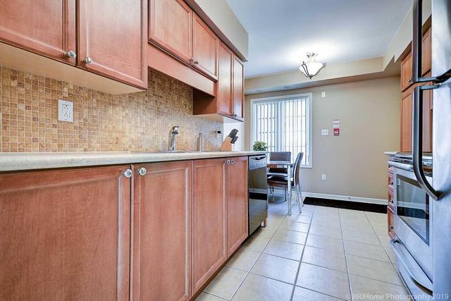 02 - 764 Neighbourhood Circ, Townhouse with 2 bedrooms, 2 bathrooms and 1 parking in Mississauga ON | Image 8